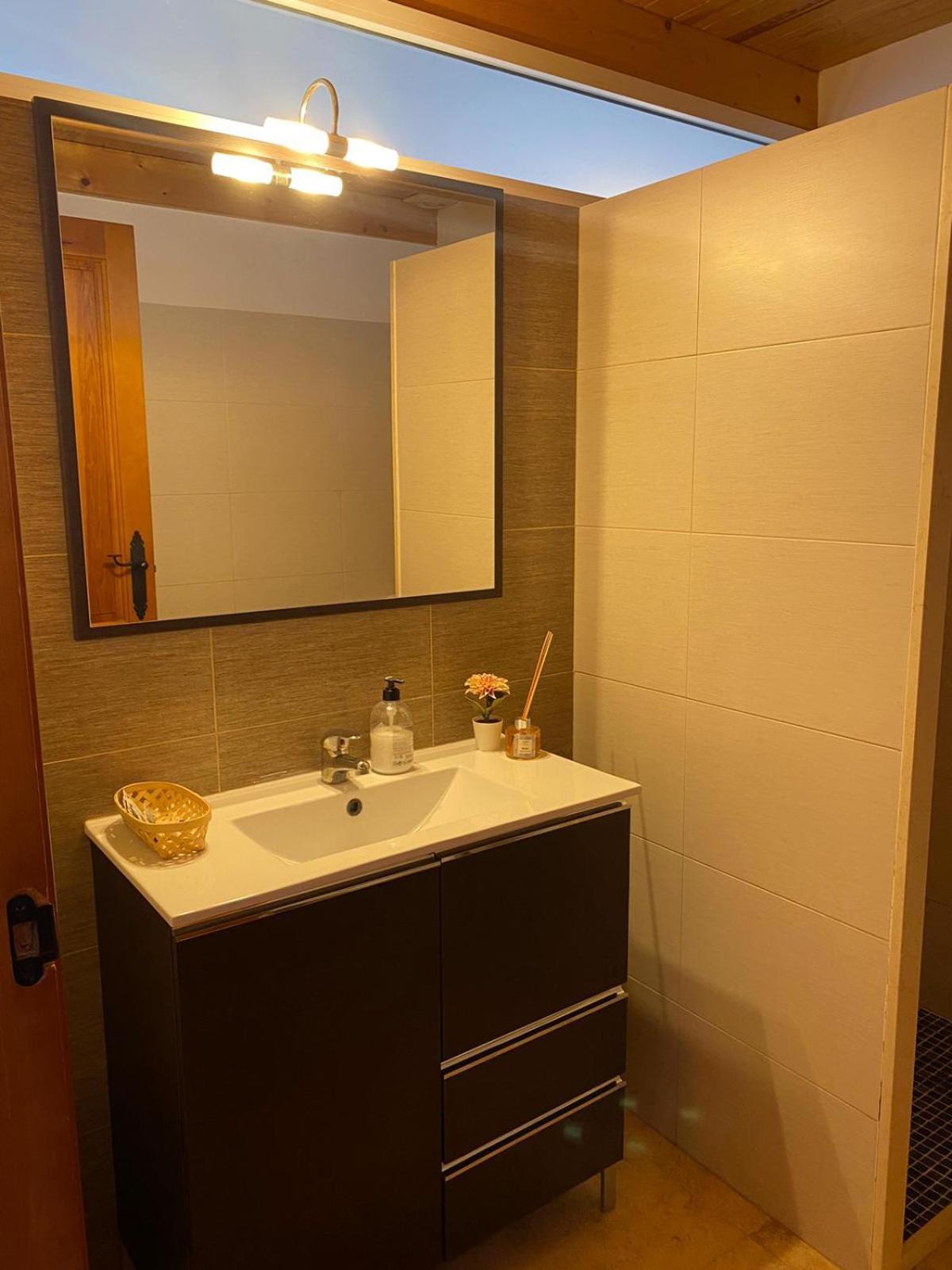 Hostal Espai Mediterrani Puebla de Vallbona Exteriér fotografie